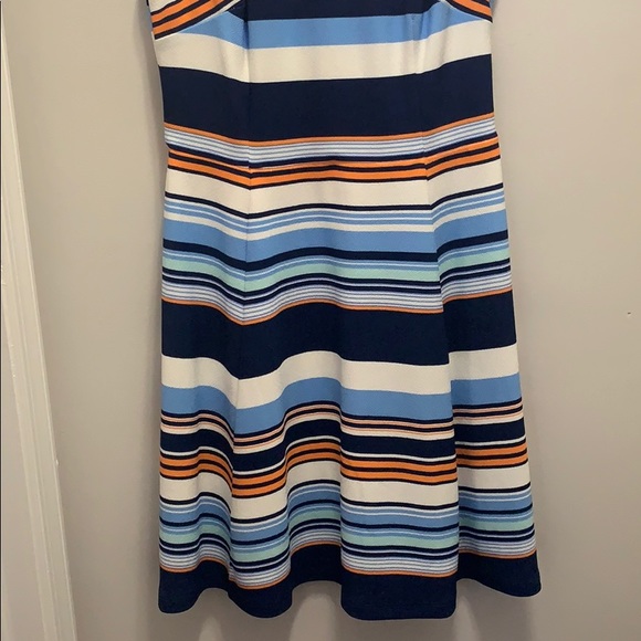 Vince Camuto dress - Picture 4 of 6